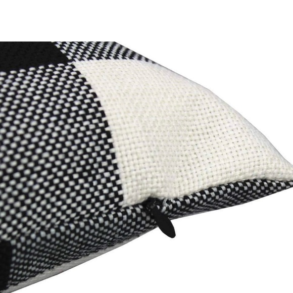 Pillows Covers 🩷Buffalo Plaid Accent Throw Pillow Cases Black White - Set of 2 - Picture 6 of 8